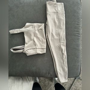 Abercrombie athletic brand YPB matching workout set (top and leggings)